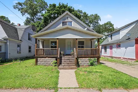 1691 Terrace St, Muskegon, MI 49442