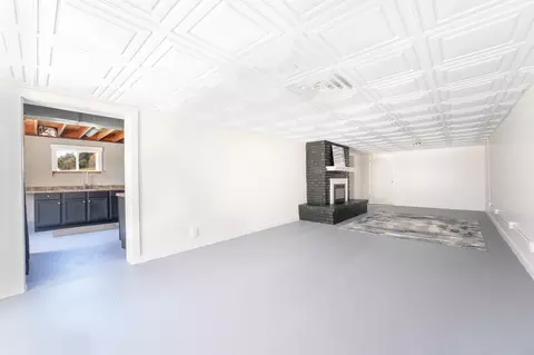 Living - 7222 S 3rd St, Mattawan, MI 49071 photo 2 of 2