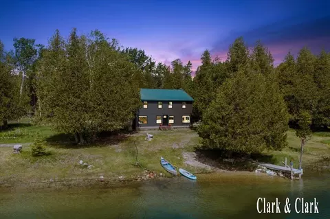 35965 S Humms Rd, Drummond Island, MI 49726