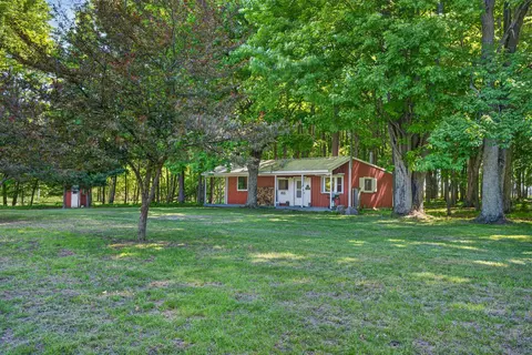 5595 75th Ave, Mecosta, MI 49332