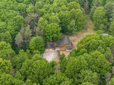 12270 Griffith Rd, Brethren, MI 49619