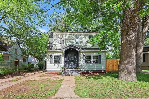 2341 Howden St, Muskegon, MI 49444