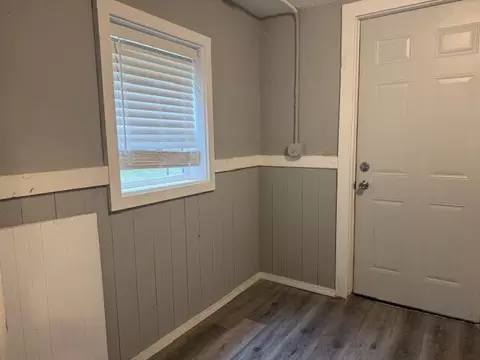 Entry Way - 37 E Jefferson St, Newaygo, MI 49337 photo 1 of 1