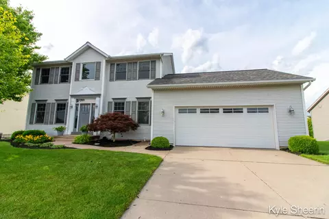 1759 Planters Row Dr SW, Byron Center, MI 49315