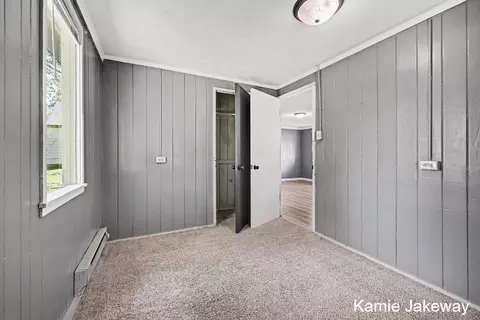 Bedroom - 1012 Masonic St, Belding, MI 48809 photo 2 of 2