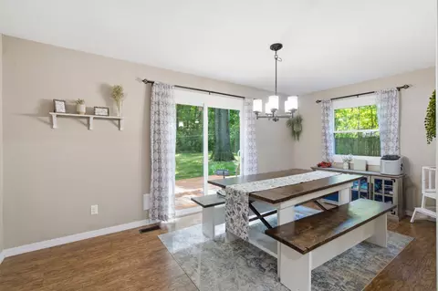 Dining - 57385 Hamilton St, Mattawan, MI 49071 photo 1 of 3