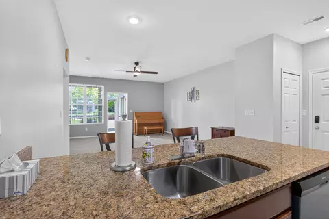 Kitchen - 1928 Coventry Rd, Jackson, MI 49201 photo 4 of 5