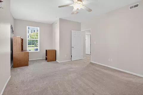 Bedroom - 1928 Coventry Rd, Jackson, MI 49201 photo 5 of 7