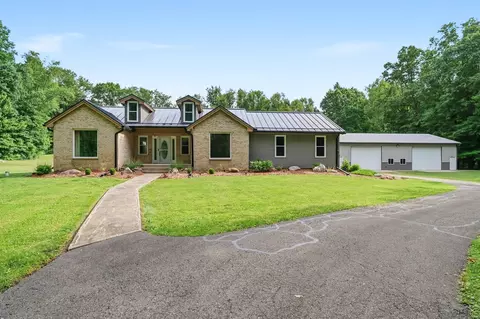 5205 F Dr S, East Leroy, MI 49051