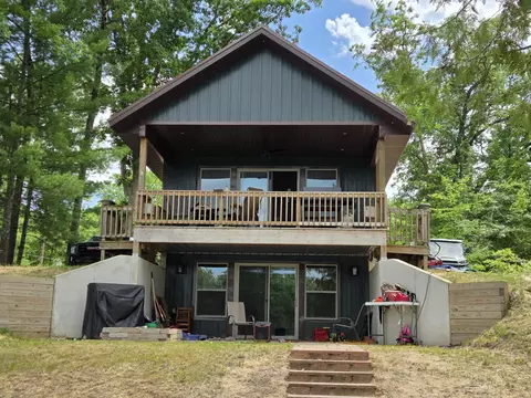 2485 W Lake Shore Dr, Bitely, MI 49309