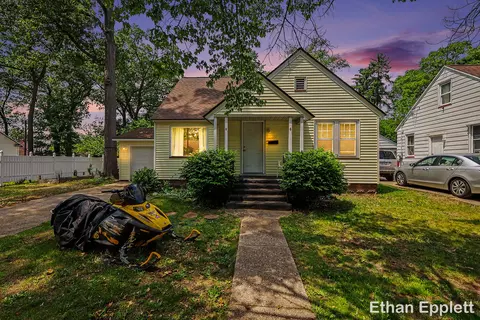 3321 Baker St, Muskegon, MI 49444