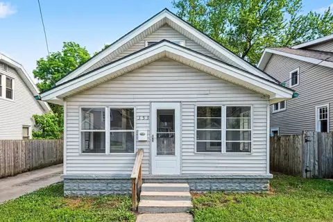 353 Cedar St NE, Grand Rapids, MI 49503