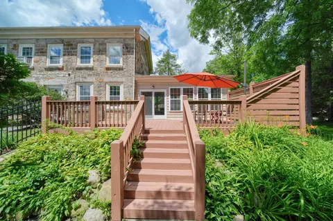 Exterior - 208 Glasgow Rd, Jackson, MI 49201 photo 23 of 67