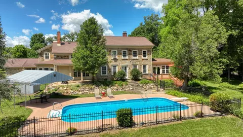 Exterior - 208 Glasgow Rd, Jackson, MI 49201 photo 62 of 67