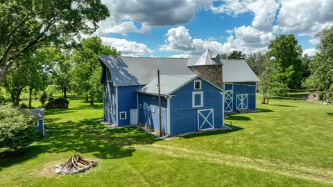 Exterior - 208 Glasgow Rd, Jackson, MI 49201 photo 42 of 67