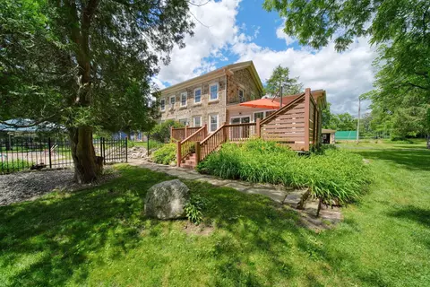 Exterior - 208 Glasgow Rd, Jackson, MI 49201 photo 24 of 67