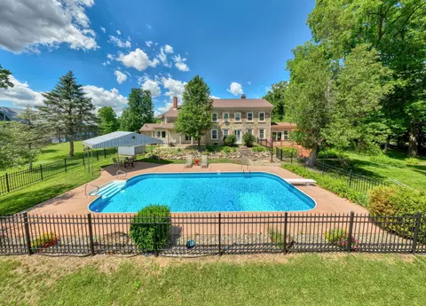 Exterior - 208 Glasgow Rd, Jackson, MI 49201 photo 63 of 67