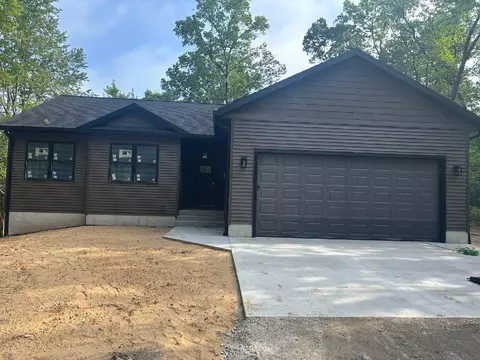 2850 Fenner Rd, Muskegon, MI 49445