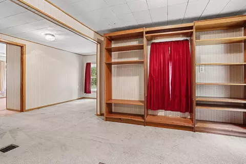 Living - 5385 E C Ave, Richland, MI 49083 photo 4 of 4