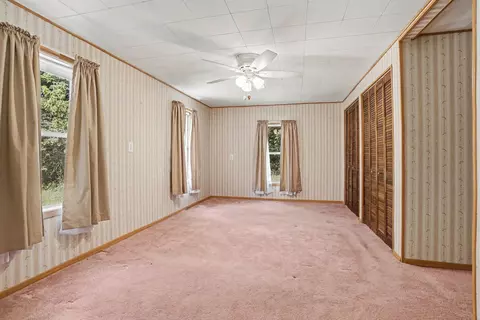 Bedroom - 5385 E C Ave, Richland, MI 49083 photo 1 of 3