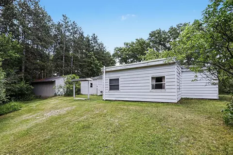 Exterior - 5385 E C Ave, Richland, MI 49083 photo 3 of 9