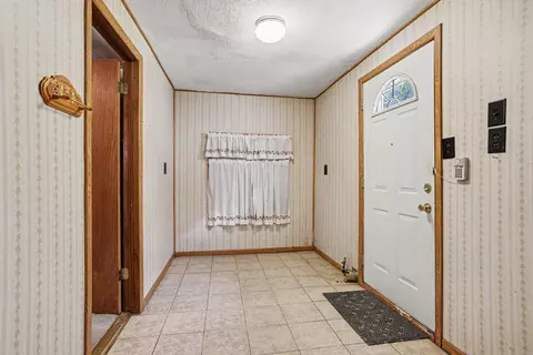 Entry Way - 5385 E C Ave, Richland, MI 49083 photo 1 of 1