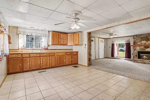 Kitchen - 5385 E C Ave, Richland, MI 49083 photo 1 of 2