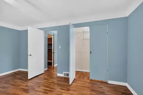 Bedroom - 1253 Levant St, Jackson, MI 49203 photo 4 of 8