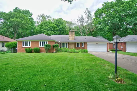 1253 Levant St, Jackson, MI 49203