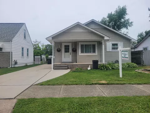 Exterior - 6322 Princess St, Taylor, MI 48180 photo 3 of 7