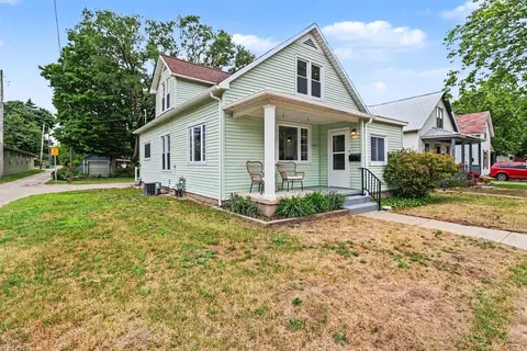 109 N Franklin St, Ludington, MI 49431