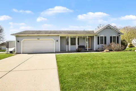 3866 Brookfield Dr, Hudsonville, MI 49426