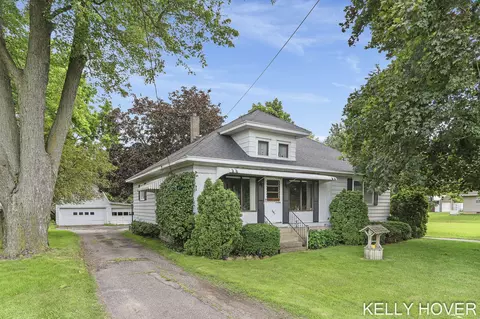 1191 144th Ave, Wayland, MI 49348