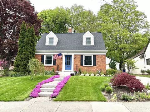 567 Central Ave, Holland, MI 49423