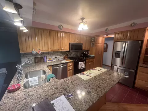 Kitchen - 250 E 88th St, Newaygo, MI 49337 photo 1 of 2