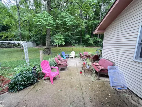 Exterior - 250 E 88th St, Newaygo, MI 49337 photo 4 of 9
