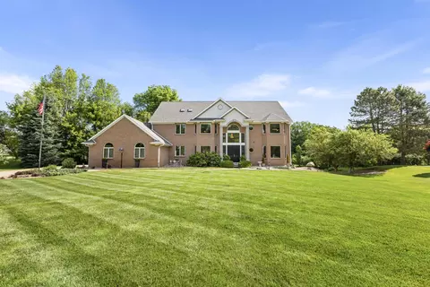 120 Castleridge Dr, Battle Creek, MI 49015