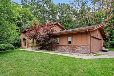 Other - 540 Roundtree Dr NE, Ada, MI 49301 photo 2 of 6