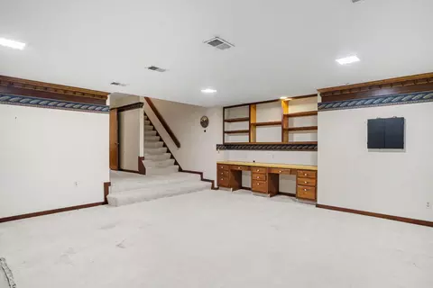 Living - 540 Roundtree Dr NE, Ada, MI 49301 photo 4 of 4