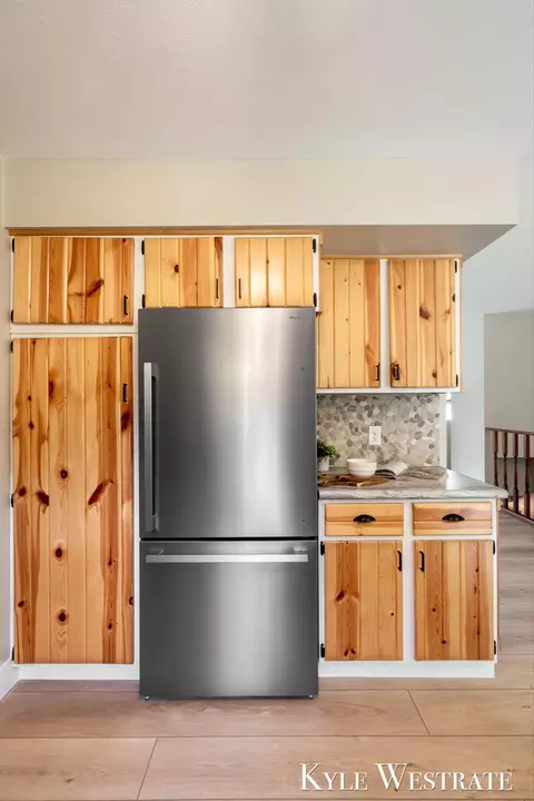 Kitchen - 1689 Slater St, Dorr, MI 49323 photo 4 of 4