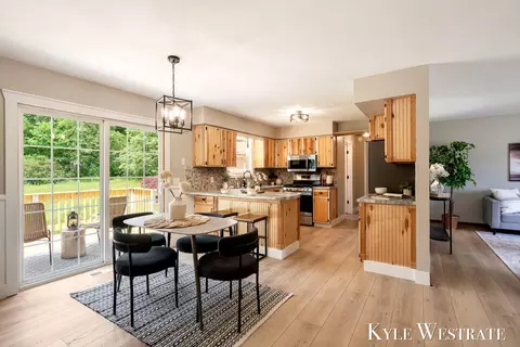 Dining - 1689 Slater St, Dorr, MI 49323 photo 2 of 2