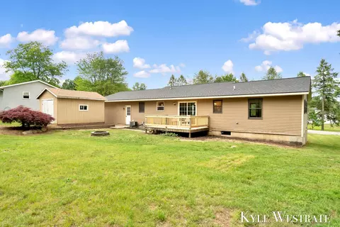 Exterior - 1689 Slater St, Dorr, MI 49323 photo 4 of 5
