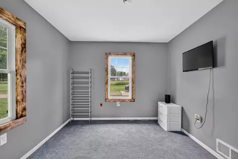 Bedroom - 8959 Gordon Rd, Parma, MI 49269 photo 4 of 8
