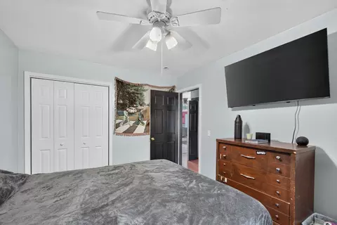 Bedroom - 8959 Gordon Rd, Parma, MI 49269 photo 1 of 8
