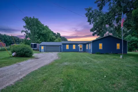 8959 Gordon Rd, Parma, MI 49269