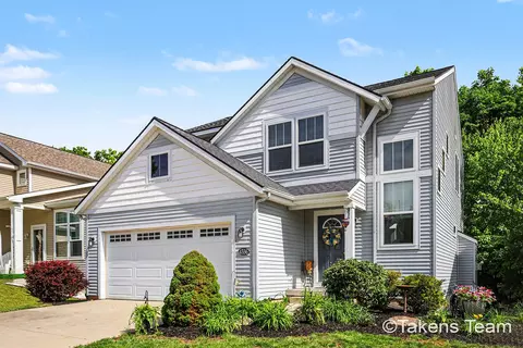 4336 Norway St, Holt, MI 48842