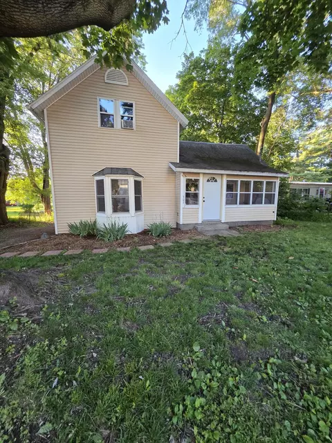 303 Rathburn, Howard City, MI 49329