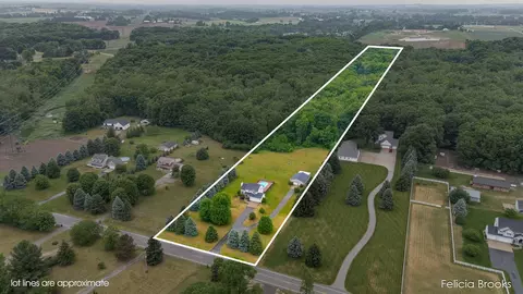 3123 140th Ave, Dorr, MI 49323