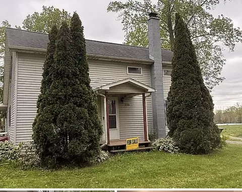 225 W Pearl Rd, Coldwater, MI 49036