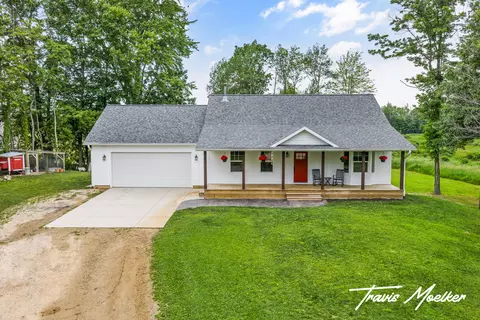 23438 Kimball Rd, Sand Lake, MI 49343